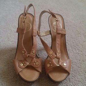 Jessica Simpson summer heels