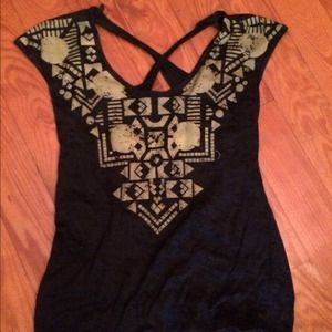 Rue21 top with back cutouts