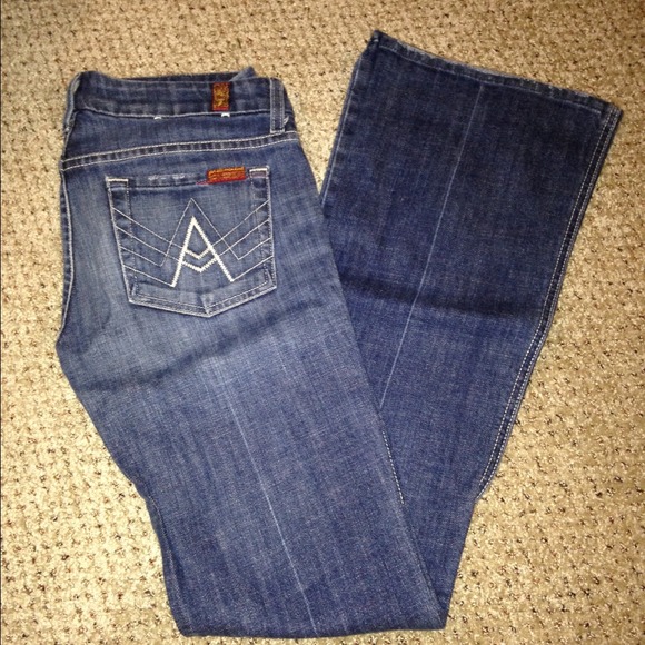 7 For All Mankind "A" Pocket's. Size 24. Like New!