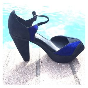 💙💙Steve Madden heels💙💙
