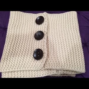 Infinity scarf with accent buttons