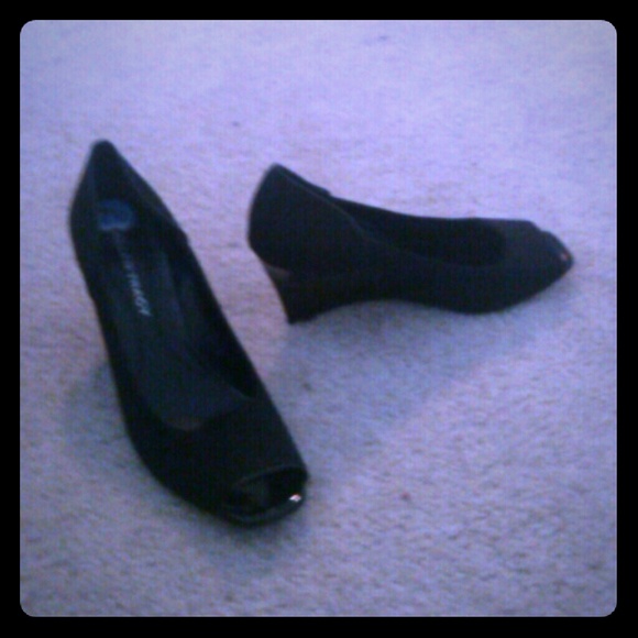 Ellen tracy wedges