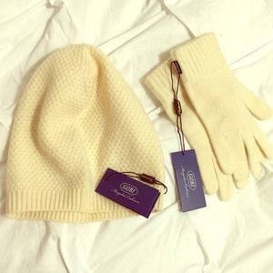 Mongolian Cashmere beanie and gloves