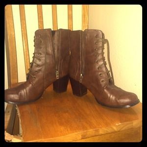 Combat boots with a little heel