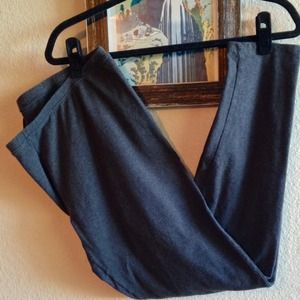 HUE Charcoal Grey Leggings