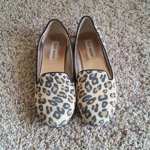 Steve Madden leopard flats