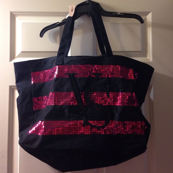 VS Black Friday tote