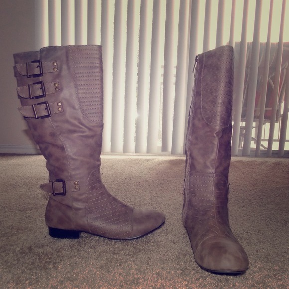 Taupe colored Riding Boots
