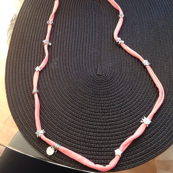 NWOT ITALIAN Lycra wrap bracelet w charms!