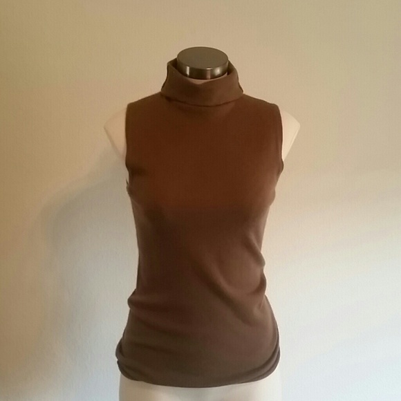 Cashmere Sleeveless Sweater