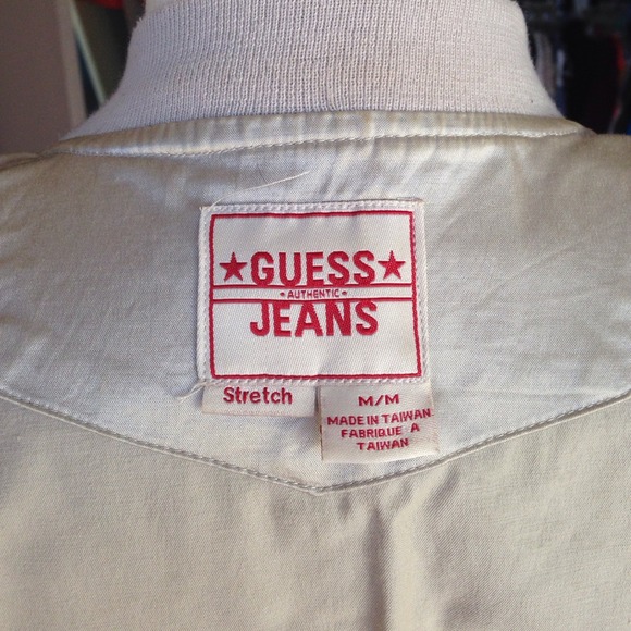 DONATED Guess Champagne Bomber Jacket - Picture 4 of 4