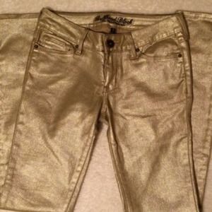 Bullhead Black Gold Skinny Jeans