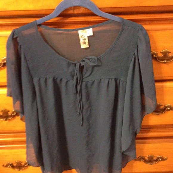 Blue/green sheer shirt