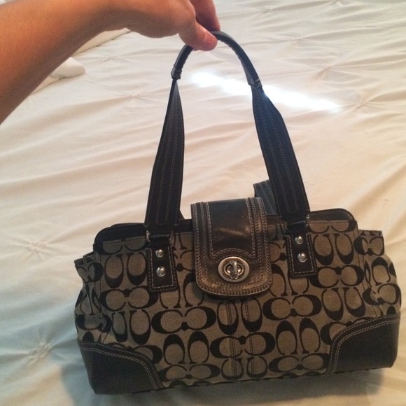 Coach handbag