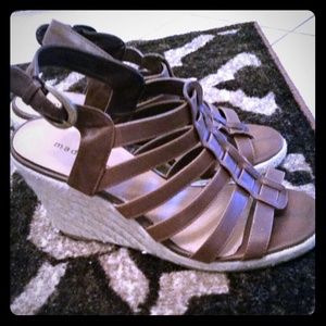 Madden girl wedge sandals