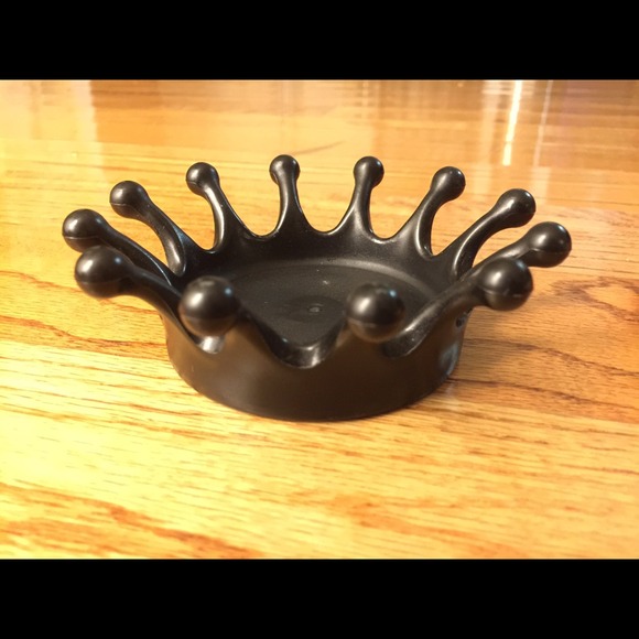 Ring holder