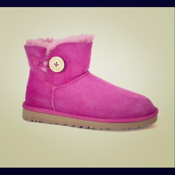 Mini Bailey uggs