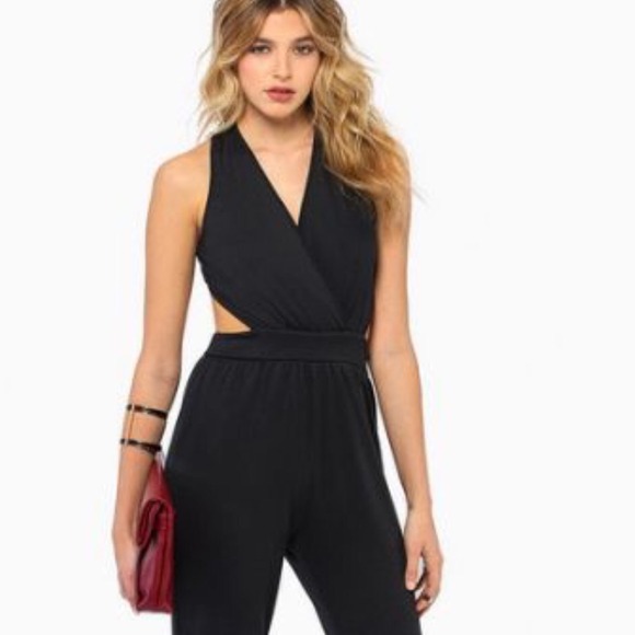 Reserved Tobi black romper with cutouts ☺️💕