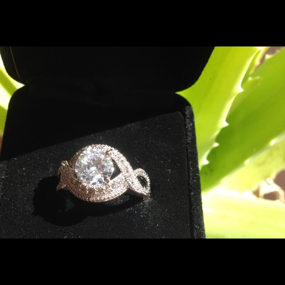 Infinity Ring - Picture 2 of 4