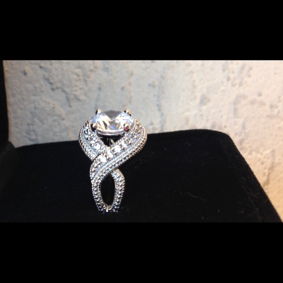 Infinity Ring - Picture 4 of 4