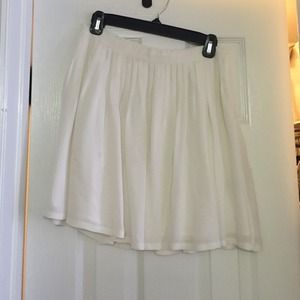 Joie white flowy skater skirt