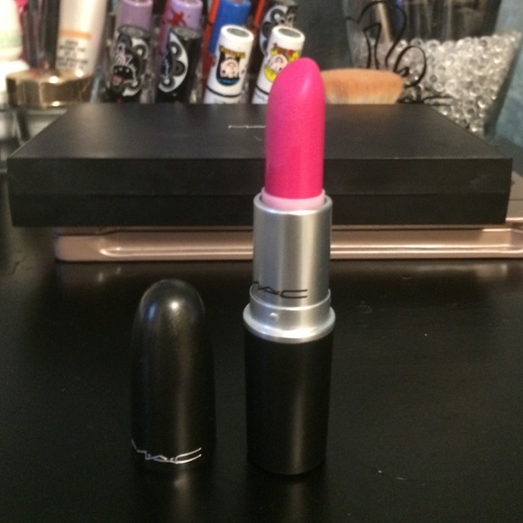 MAC Embrace Me Lipstick LImited Edition Matte