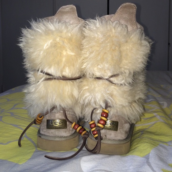 UGG Tan Rainier Boots