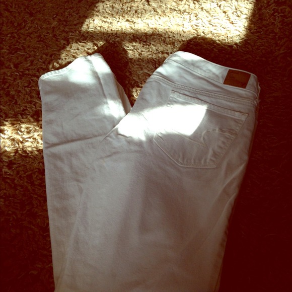 Ae skinny jeans white size 12