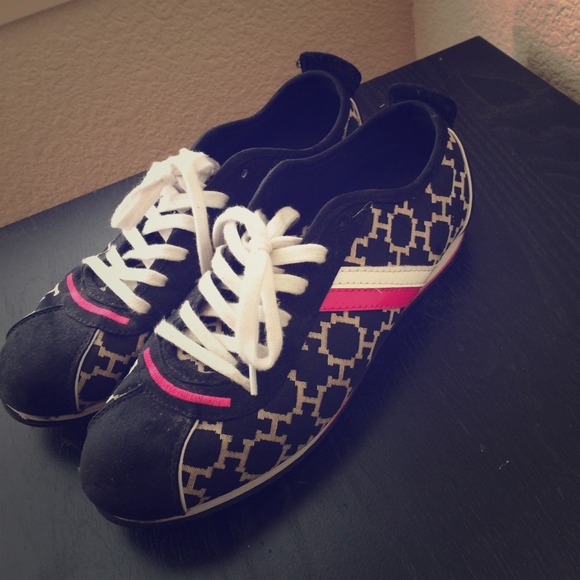 Shoes 💘🎐🎈🎋