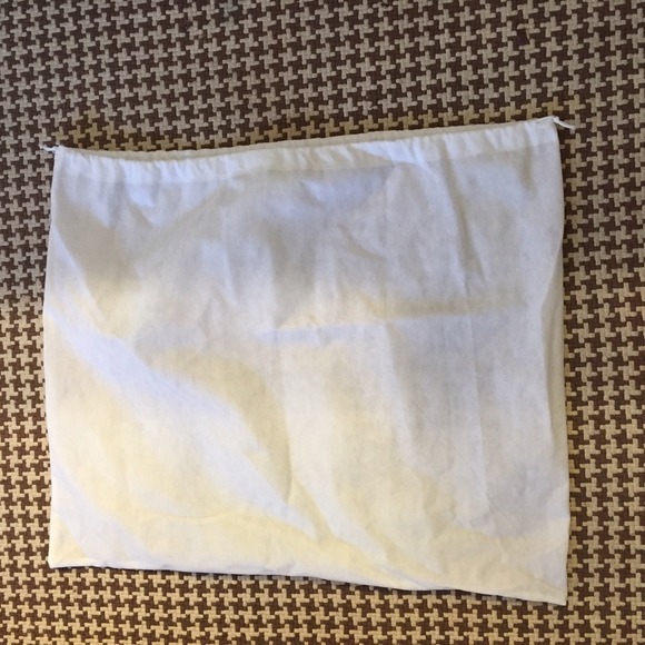 Large white dust bag - Picture 1 of 2