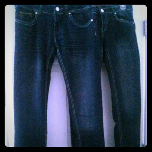 Blue jean bundle
