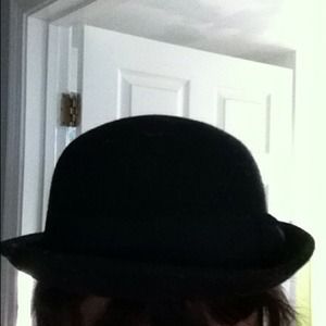 Black Bowler hat! 🎩