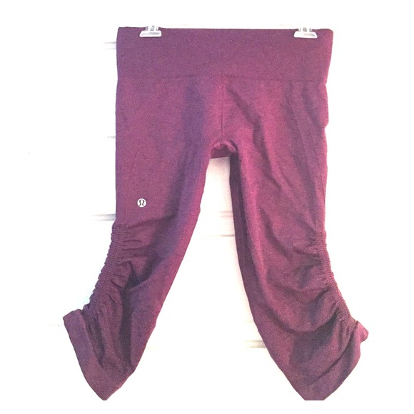 cute yoga pants from lululemon!