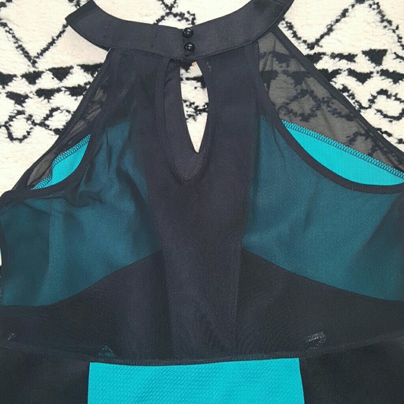 Dress - Picture 3 of 4