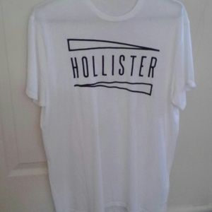 Mens Hollister black and white tee