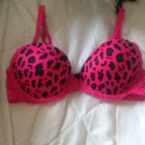 🚫SOLD🚫 VS PINK bra