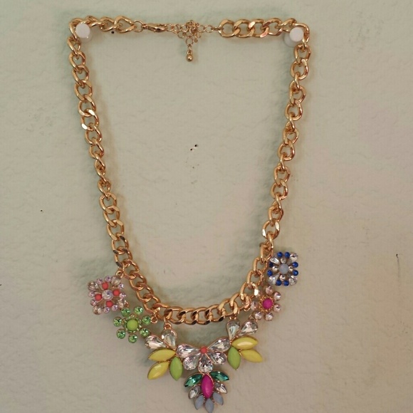 Colorful statement necklace