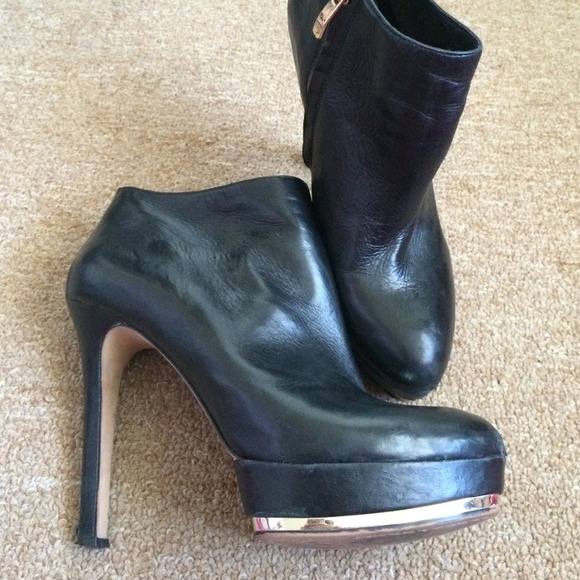 Vince Camuto booties