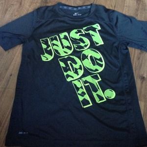 Nike dri fit workout tee