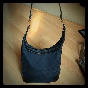 Gucci shoulder bag