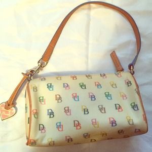 Dooney & Burke simple and colorful small handbag