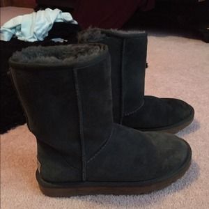green uggs short green uggs short