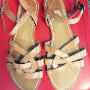 American Eagle Brown Sandals.