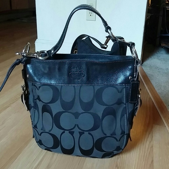 Black coach shoulder bag