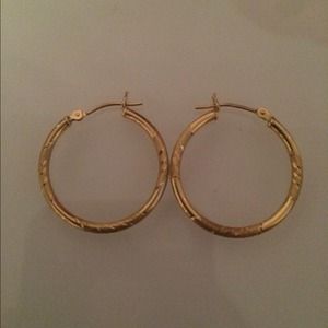 1 inch 14k Yellow Gold Hoops