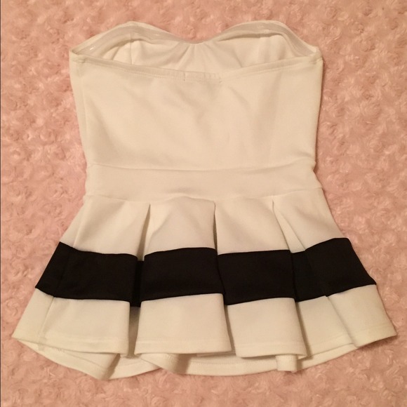 Charlotte Russe Top - Picture 2 of 3