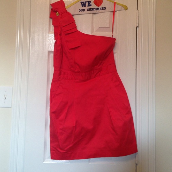 Coral dress, only worn once