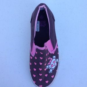 Girl shoes