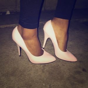 Jante baby pink heels