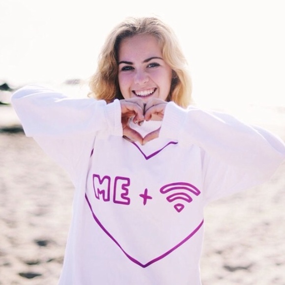 Freshtops Me and Wifi Crewneck Sweater - Picture 2 of 4